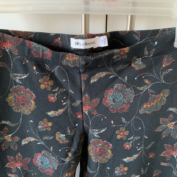 Johnny Was leggings, size XXS - Picture 5 of 6